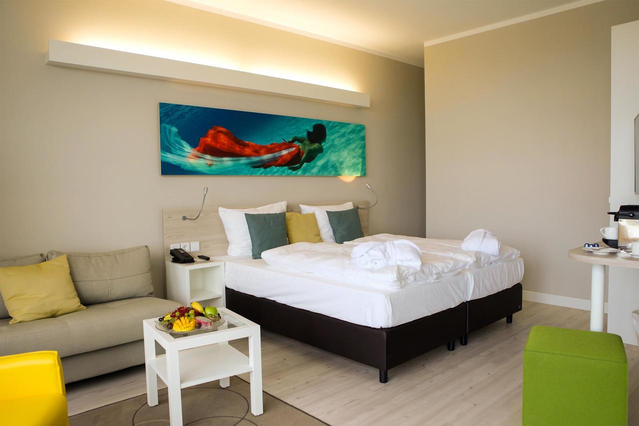 Seetelhotel Kaiserstrand Beachhotel هيرينجسدورف المظهر الخارجي الصورة