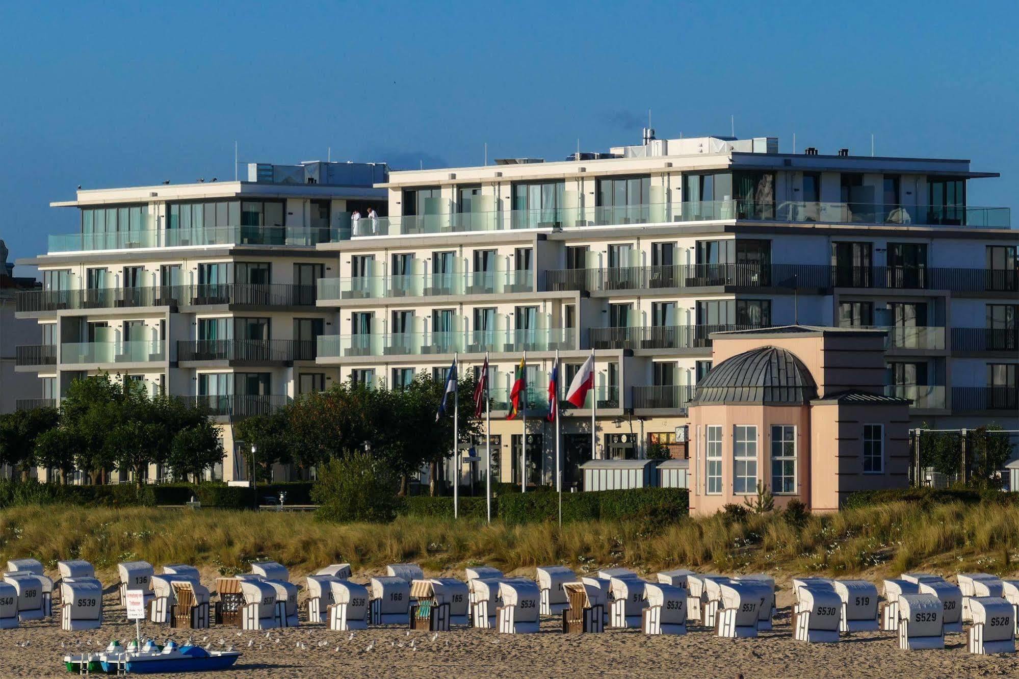 Seetelhotel Kaiserstrand Beachhotel هيرينجسدورف المظهر الخارجي الصورة