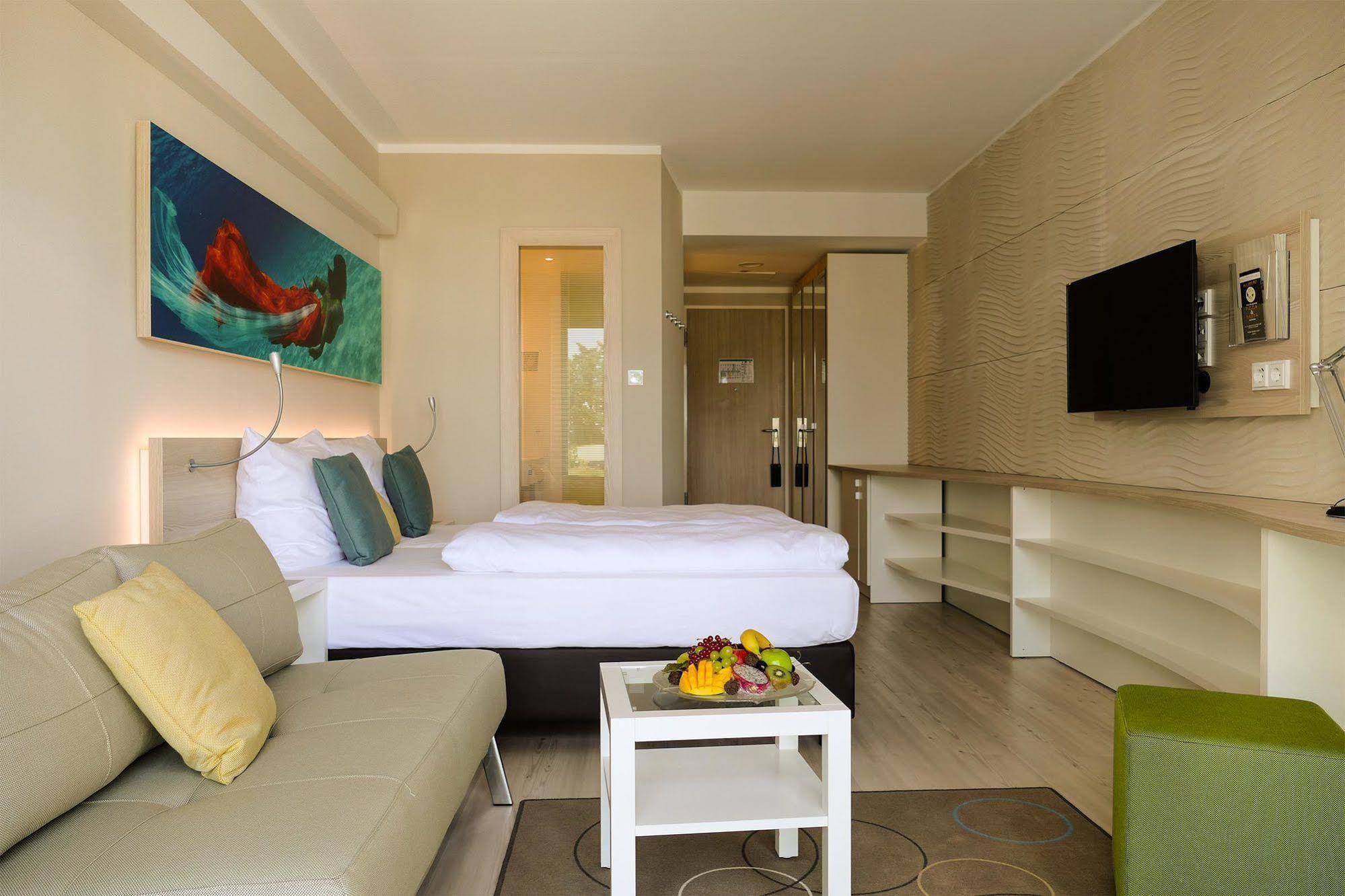 Seetelhotel Kaiserstrand Beachhotel هيرينجسدورف المظهر الخارجي الصورة