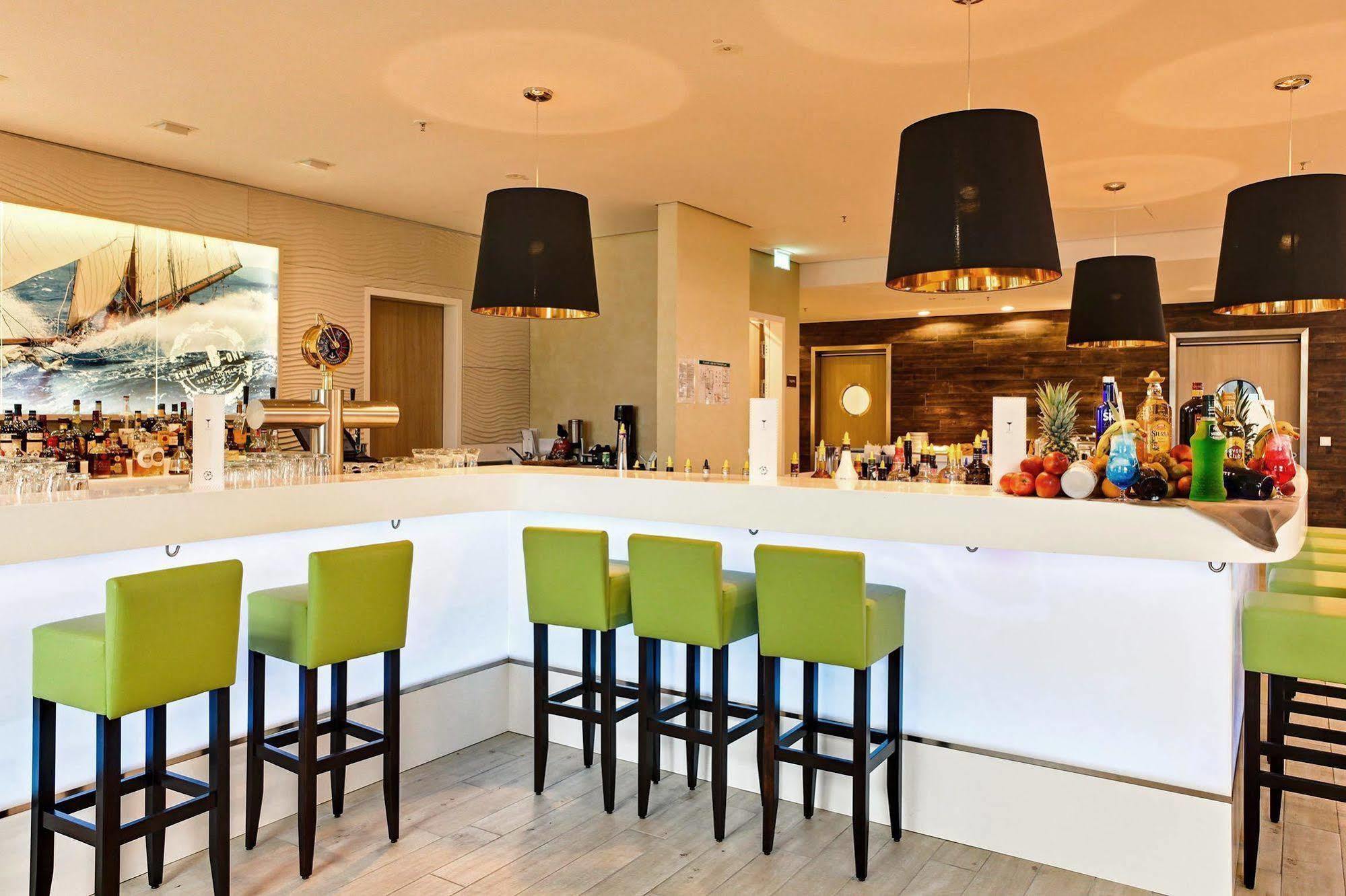 Seetelhotel Kaiserstrand Beachhotel هيرينجسدورف المظهر الخارجي الصورة